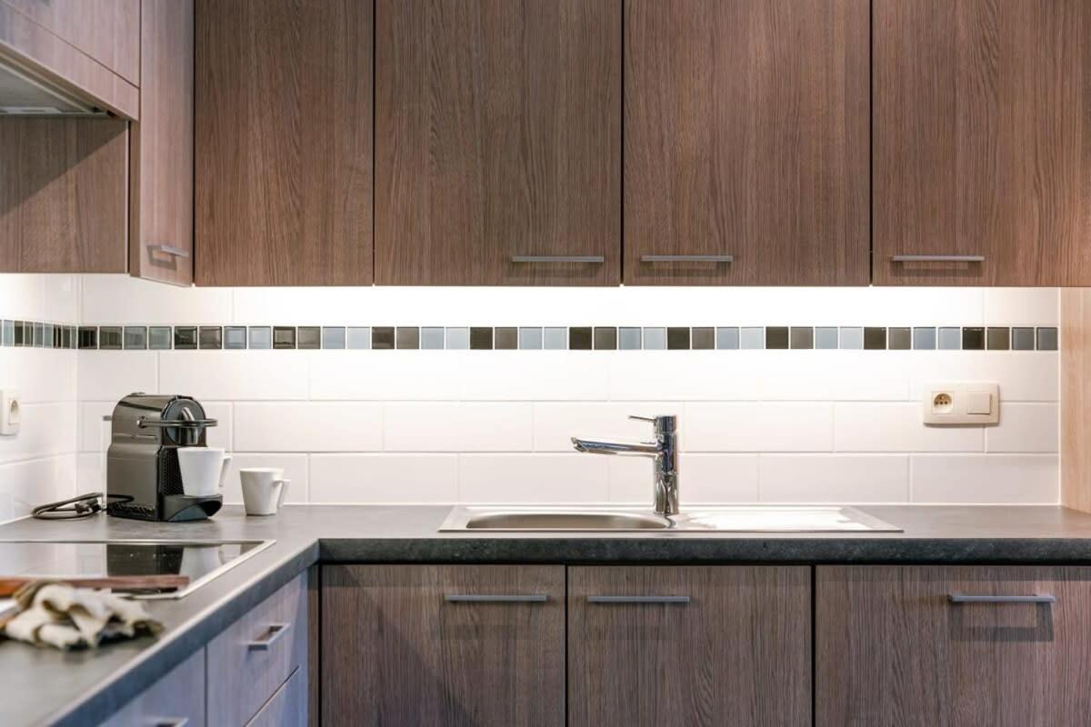 Huswell - Bright Apartment With Parking Near The Beach เบรเดเน ภายนอก รูปภาพ